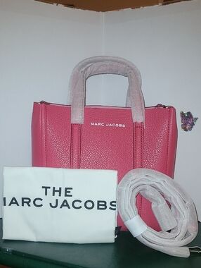 Marc Jacobs E-mini Shopper, Claret Red